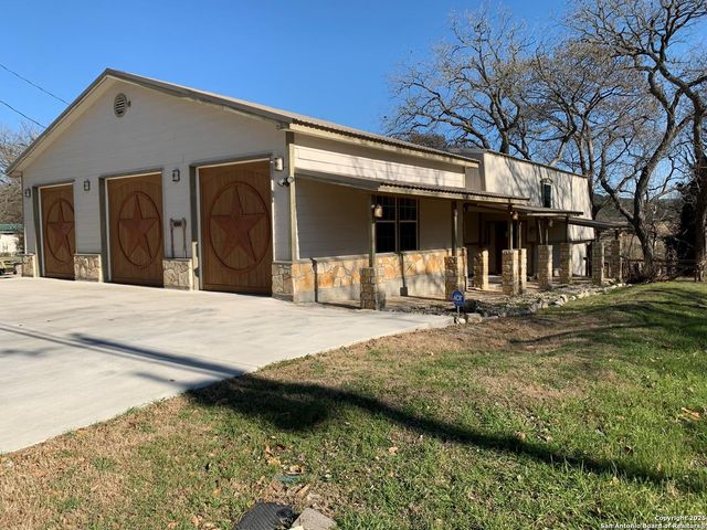 1080 Guadalupe — SATTLER VILLAGE