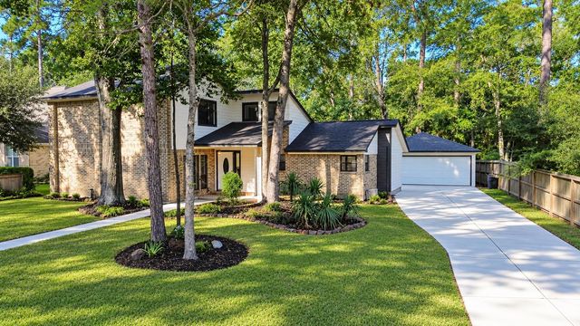150 Park Way — April Sound 04