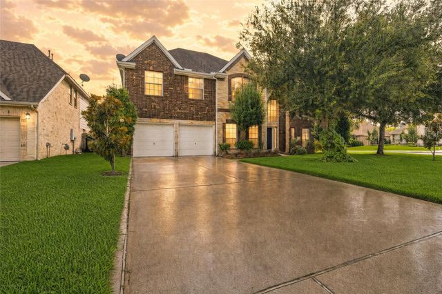 1231 Abigail Ln — Autumn Lakes Sec 03