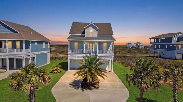 26110 Bay Breeze Dr — Pointe West