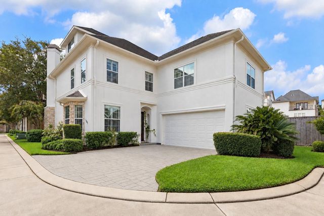 1311 N Jordan Cv — Spring Branch
