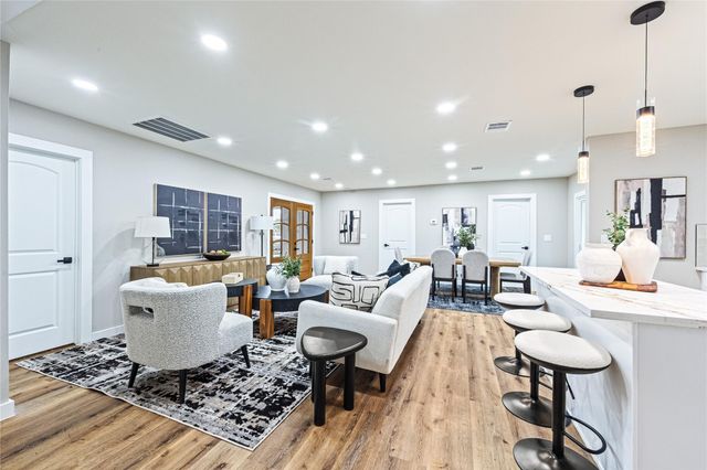 3207 Washington St — Deepwater Terrace Sec 02