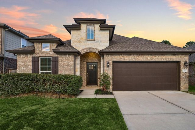 1924 Canyon Live Oak St — Montgomery Oaks