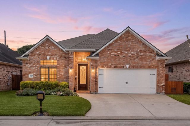16227 Jordyn Lake Dr — Enclave/Lakewood