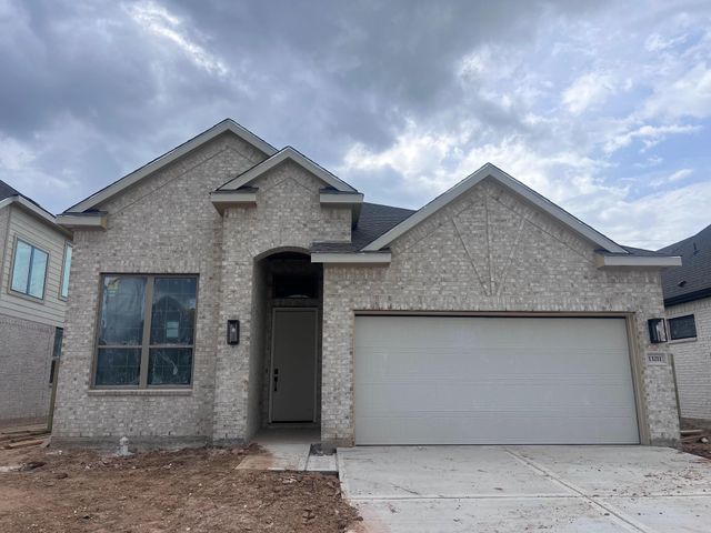 13211 Valley Orchard — Wood Leaf Reserve