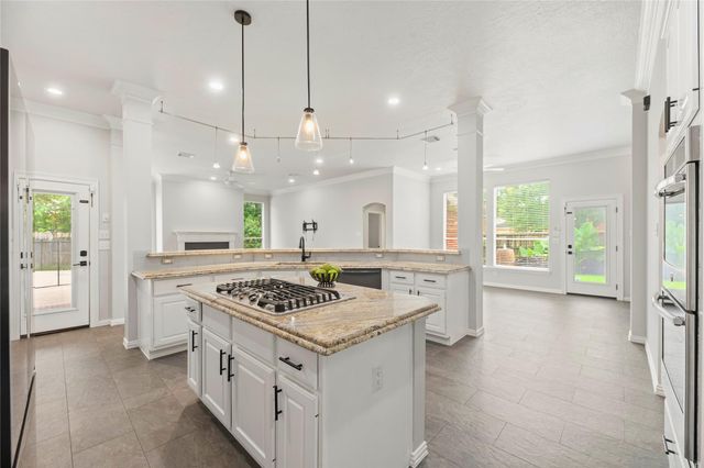 9227 N Fitzgerald Way — Sienna Plantation