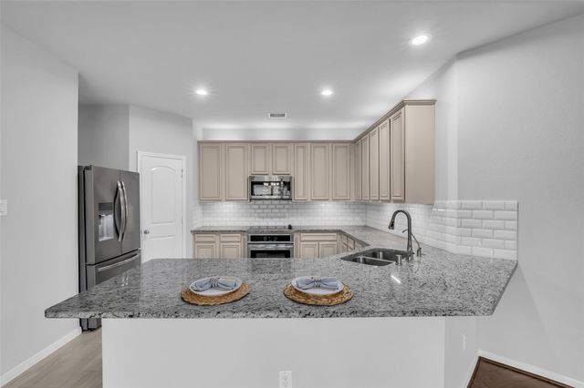 9199 White Tail Dr — DEER TRAIL TWO