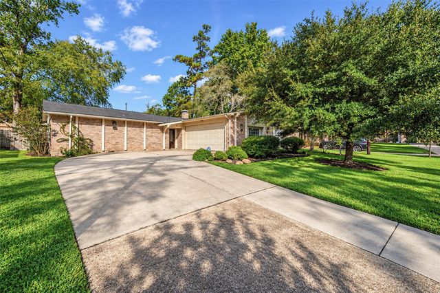 95 Paradise Valley Dr — Panorama-Thunderbird