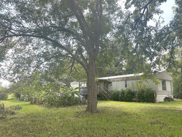 414 Shaw St — Morgan Alvin