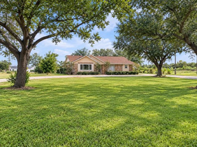 1103 County Road 281 — Mooreland #2