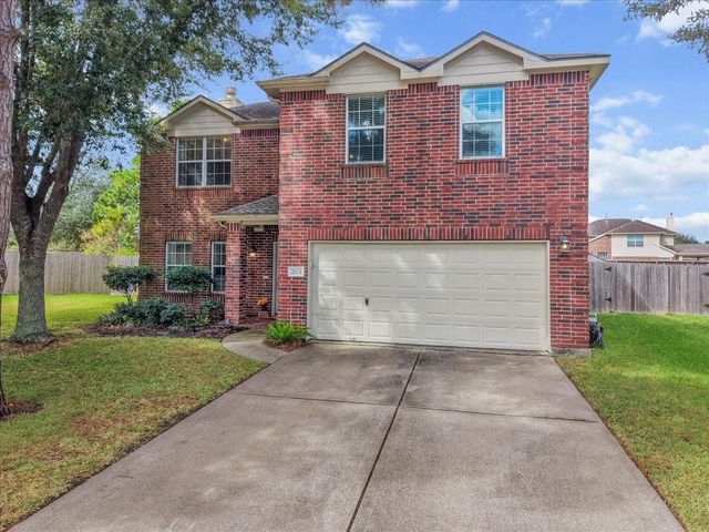 2111 Bataan Dr — Brittany Lakes