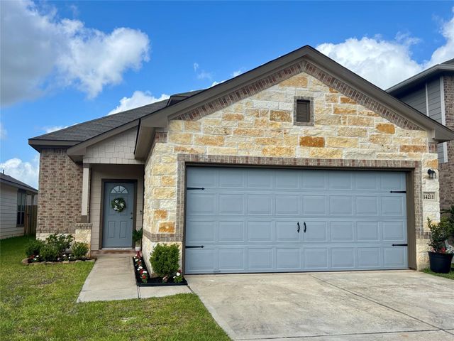 14211 Grand Hills Dr — Caney Mills Sec 2