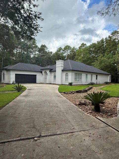 11011 Sea Mist — Lake Windcrest 01