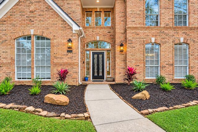11715 Orchard Mountain Dr — Brookwood Sec 01b