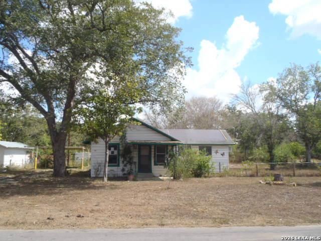 921 Pecan St — Addn: River