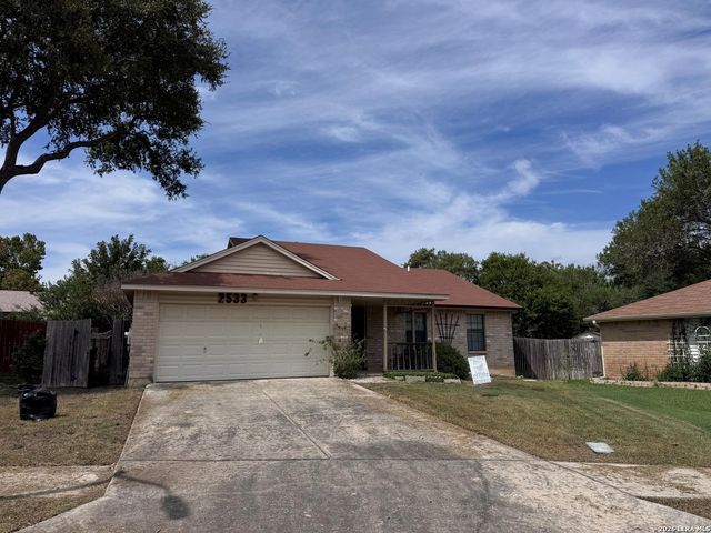 2533 Newning — Horseshoe Oaks #2B