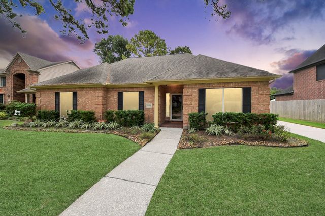 5126 Manorhaven Ln — Deerfield Village Sec 06 R/P