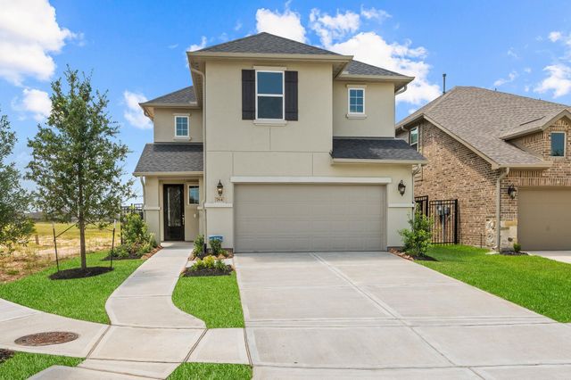 764 Lake Lacosta Dr — Sunterra