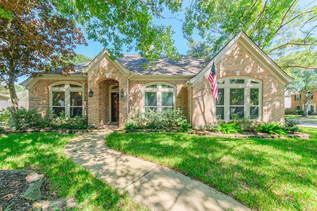 22802 Cantigny Ct — Cinco Ranch N Lake Village