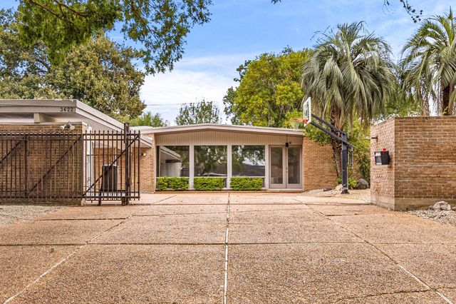 3622 N Braeswood Blvd — Braes Heights Sec 13