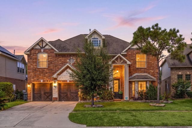 8211 Paddle Rock Ln — RIVER RUN AT THE BRAZOS