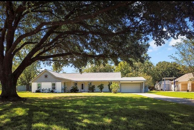 26003 Saint Florent Dr — Boudreaux Estates Sec 2