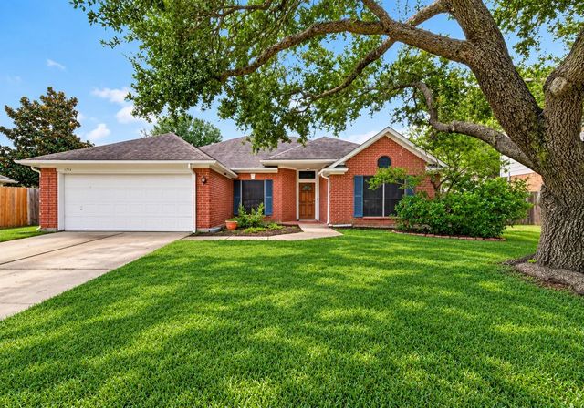 1714 Park Maple Dr — Memorial Pkwy Sec 17
