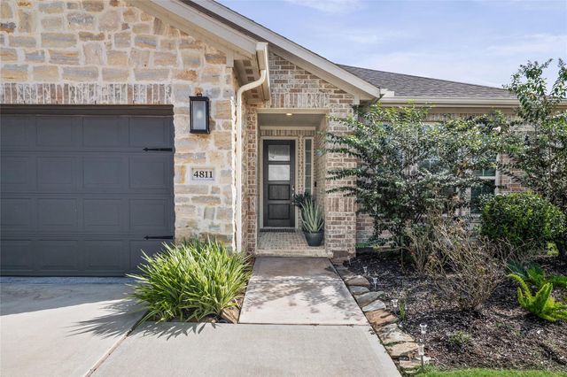4811 Spring Crest Dr — Bonterra at Cross Creek Ranch Sec 11b