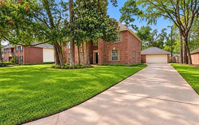 111 Pine Manor Dr — Oak Ridge North 10