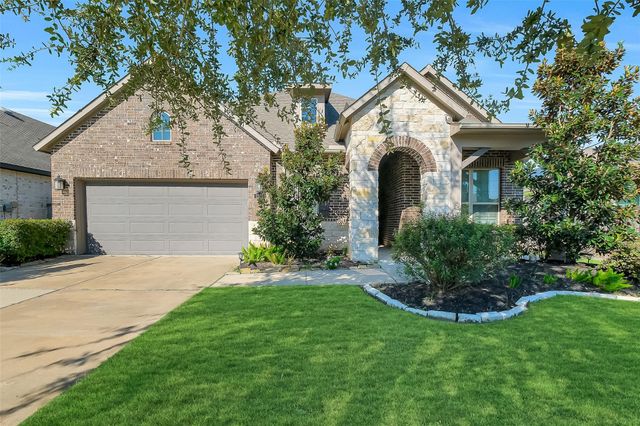 2211 Hays Ranch Dr — Veranda