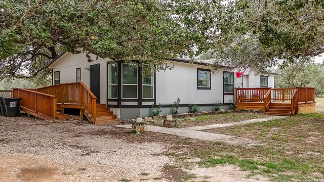 107 HARVEST LN — EAGLE CREEK RANCH