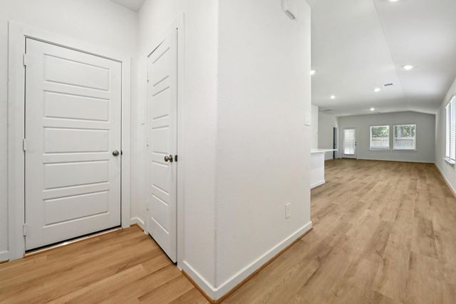 14255 Granger Pointe Ln — Granger Pointe