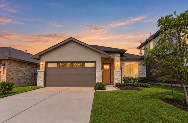 7510 Keystone Blossom Trl — Lakeview Retreat
