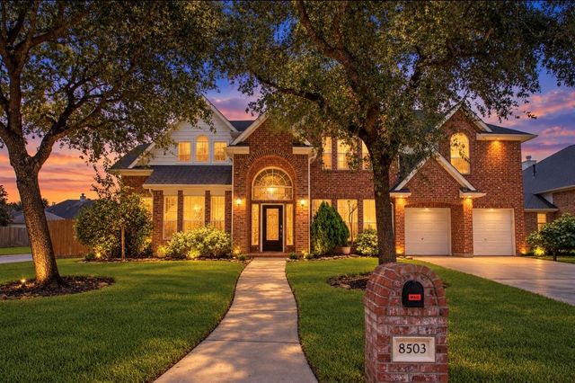8503 Glenn Leigh Dr — Glenn Haven Estates Sec 02
