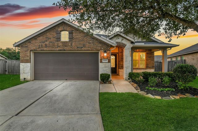 19450 Tobiano Park Dr — Amira