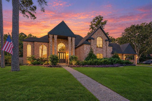 11823 Parkriver Dr — Lakewood Forest Sec 12