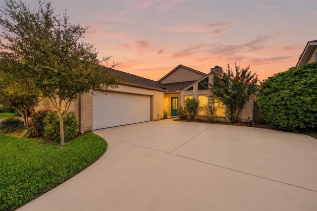 3907 Cedar Valley Dr — Quail Valley Thunderbird Patio Homes