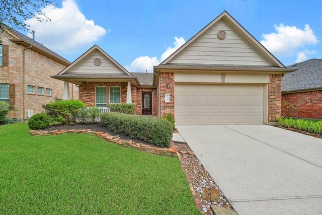 21522 Venture Park Dr — Long Meadow Farms Sec 13