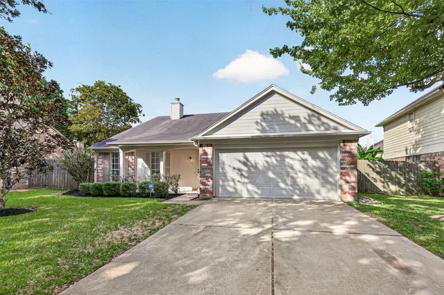 4706 Edinburgh Ln — Lexington Colony Sec 2