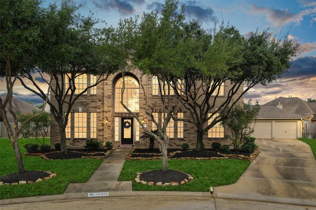 17415 Old Court Dr — Village Creek
