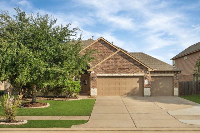 23418 Tirino Shores Dr — Ventana Lakes Sec 4