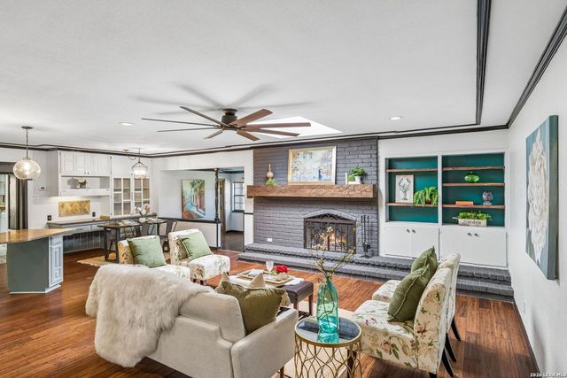 28160 WINDWOOD DR E — WINDWOOD ES
