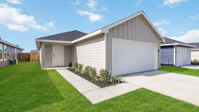 2534 Cedar Ridge Dr — Milo Farms