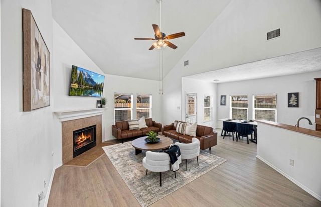 9610 Beckwood Post Dr — Canyon Lakes at Stonegate