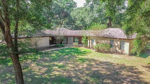 24603 Lori Ln — Allenwood 01