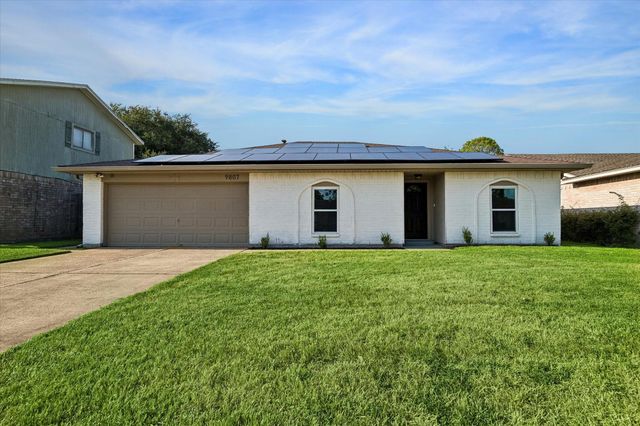9807 Sparrow St — Meadowcrest Sec 01