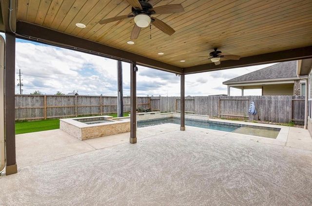 5354 Rue Dela Croix Dr — King Xing Sec 6