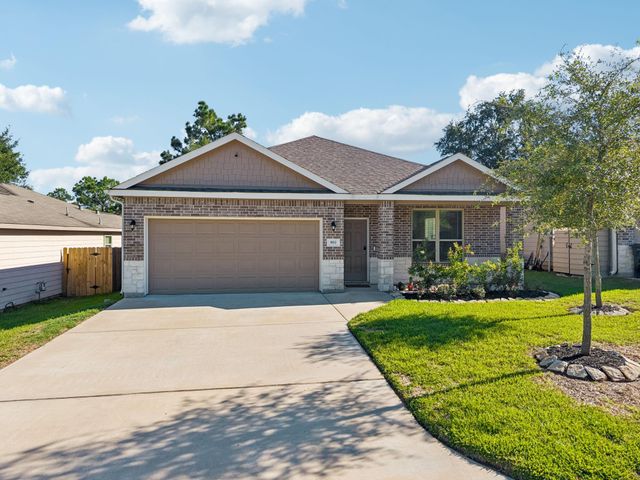 802 Lovebug Ln — Foster Glen