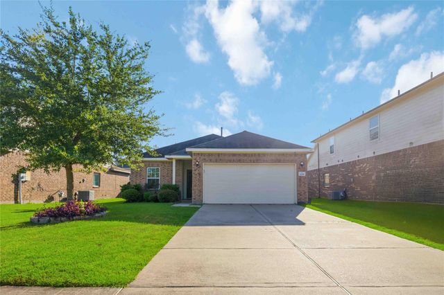 2208 Ruby Dr — Pearlbrook Sec 3