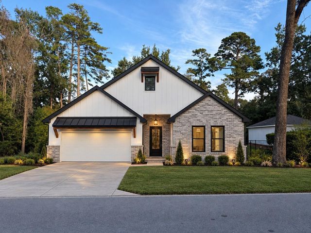 111 Rolling Hills Dr — Panorama Village